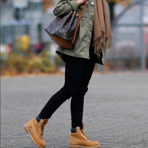 Meet your Posher, Victoria - Picture 4 of 8